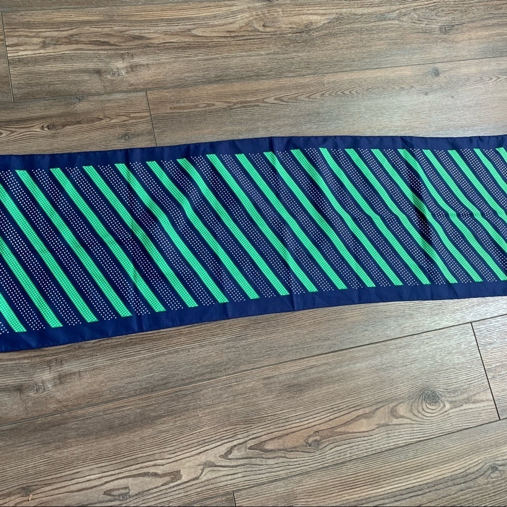 Scarf - Picture 4 of 4